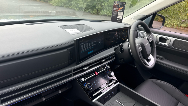 Hyundai SANTA FE 1.6 TGDi Hybrid Ultimate 5dr 4WD Auto Hybrid Estate